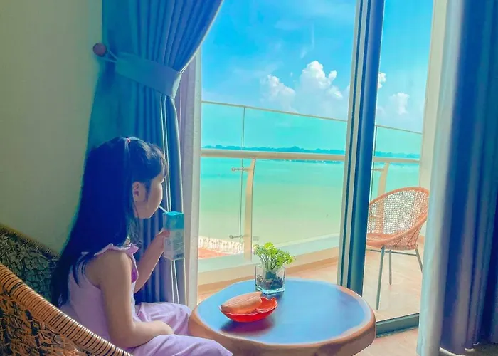 The Sandy Homestay - Bayscape View - Citadines Marina Ha Long *