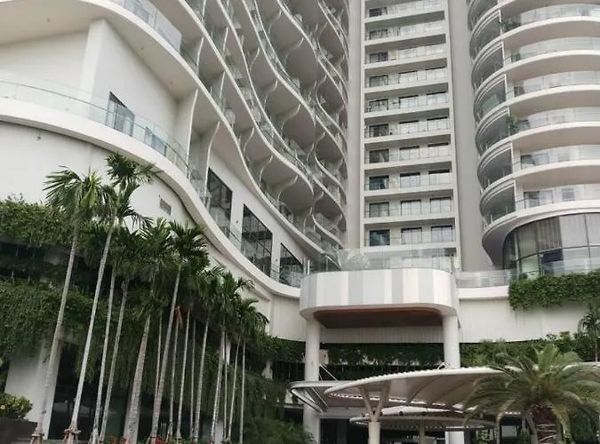 The Sandy - Bayscape View - Citadines Marina * Ha Long