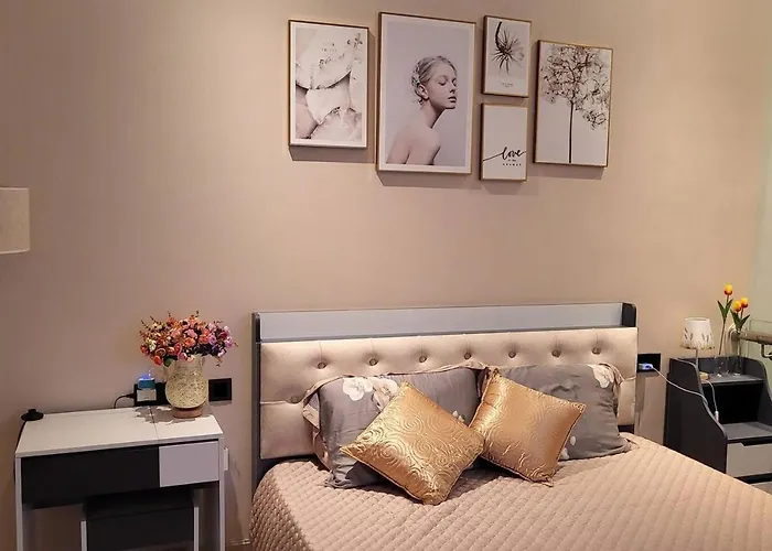 Apartment The Sandy Homestay - Bayscape View - Citadines Marina Ha Long Hạ Long