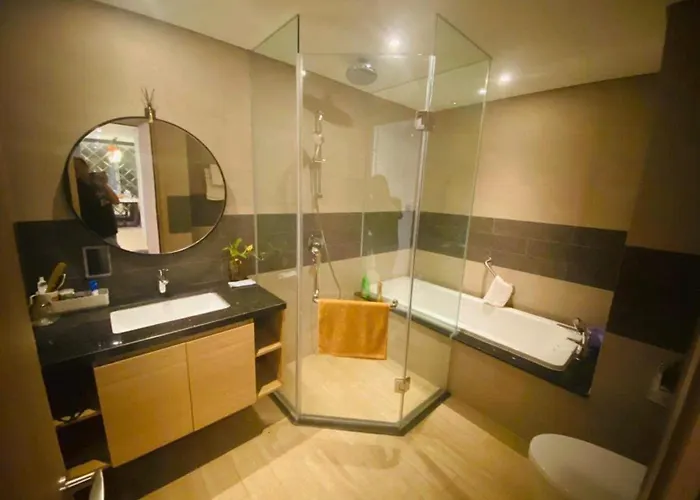 The Sandy Homestay - Bayscape View - Citadines Marina Ha Long