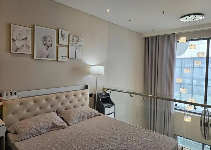 The Sandy Homestay - Bayscape View - Citadines Marina Ha Long * Hạ Long