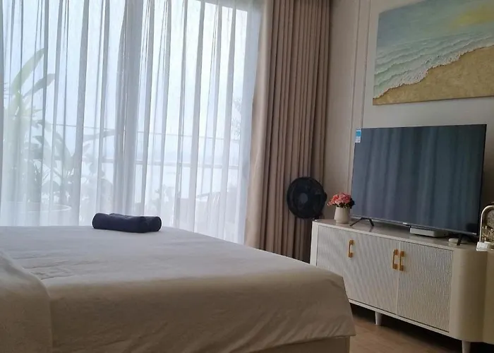 Apartment The Sandy Homestay - Bayscape View - Citadines Marina Ha Long