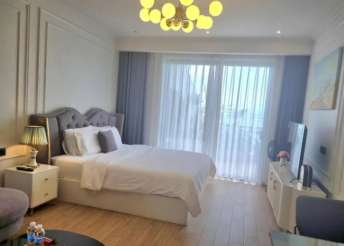 Apartment The Sandy Homestay - Bayscape View - Citadines Marina Ha Long Hạ Long